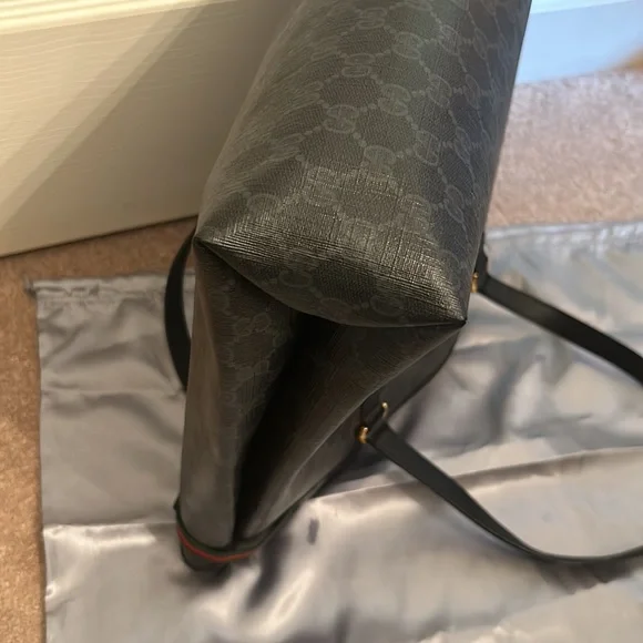 Gucci Supreme Sherry Line Tote Bag - Black - Picture 6 of 11